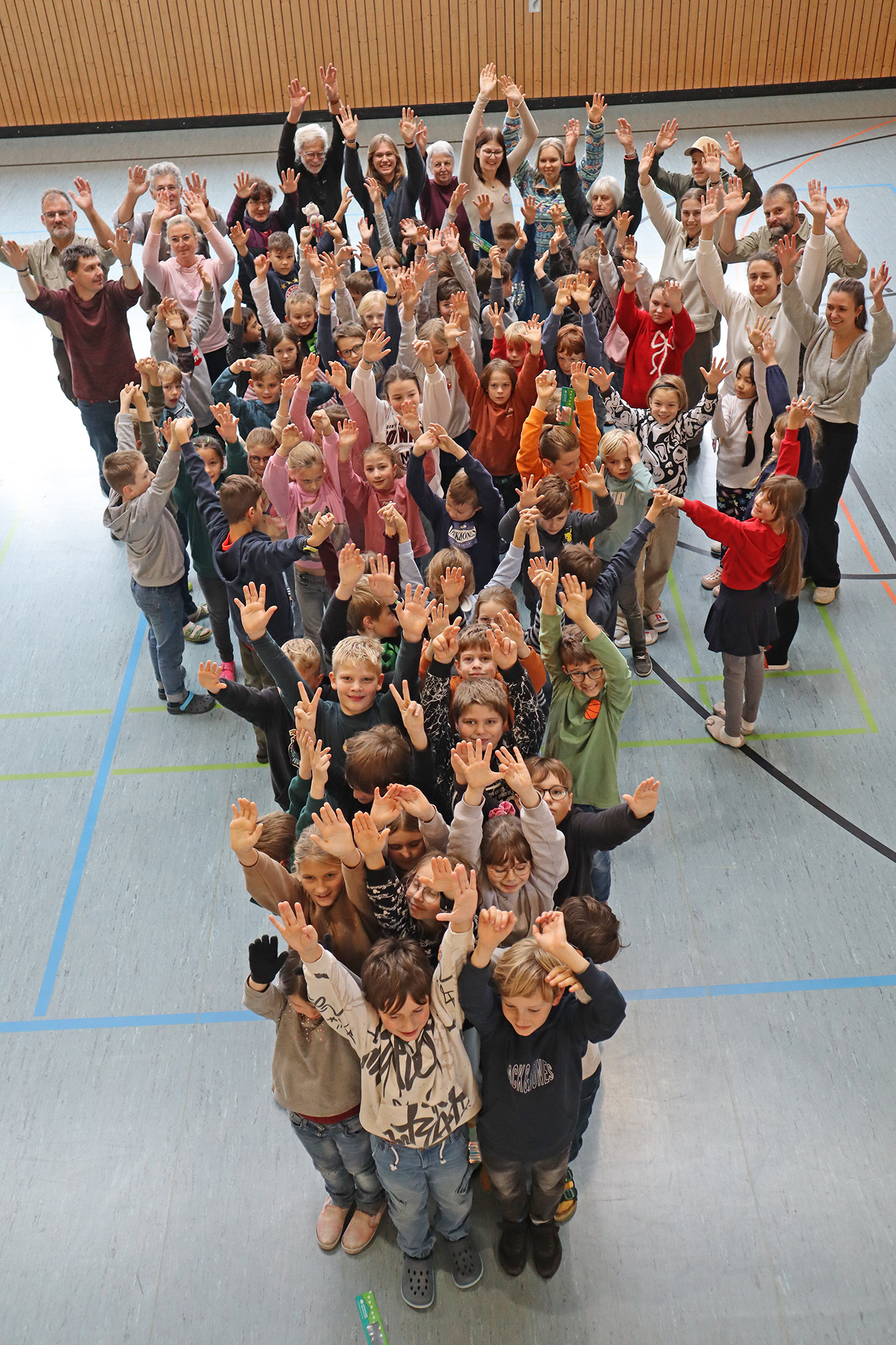 npv_bw_-_pm_116-24_schule_wird_fuer_140_kinder_zur_wildnis_1_.jpg