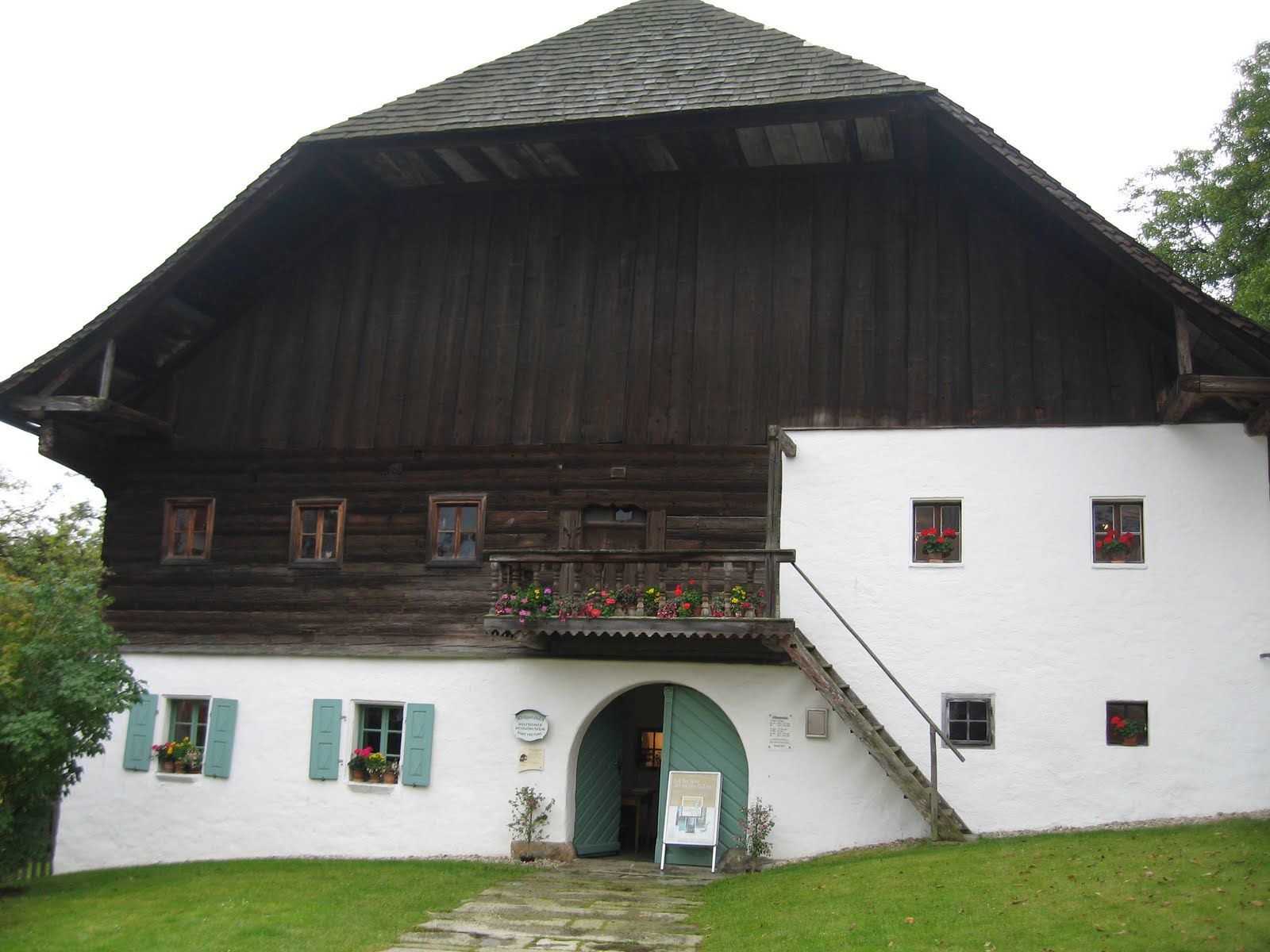schramlhaus.jpg